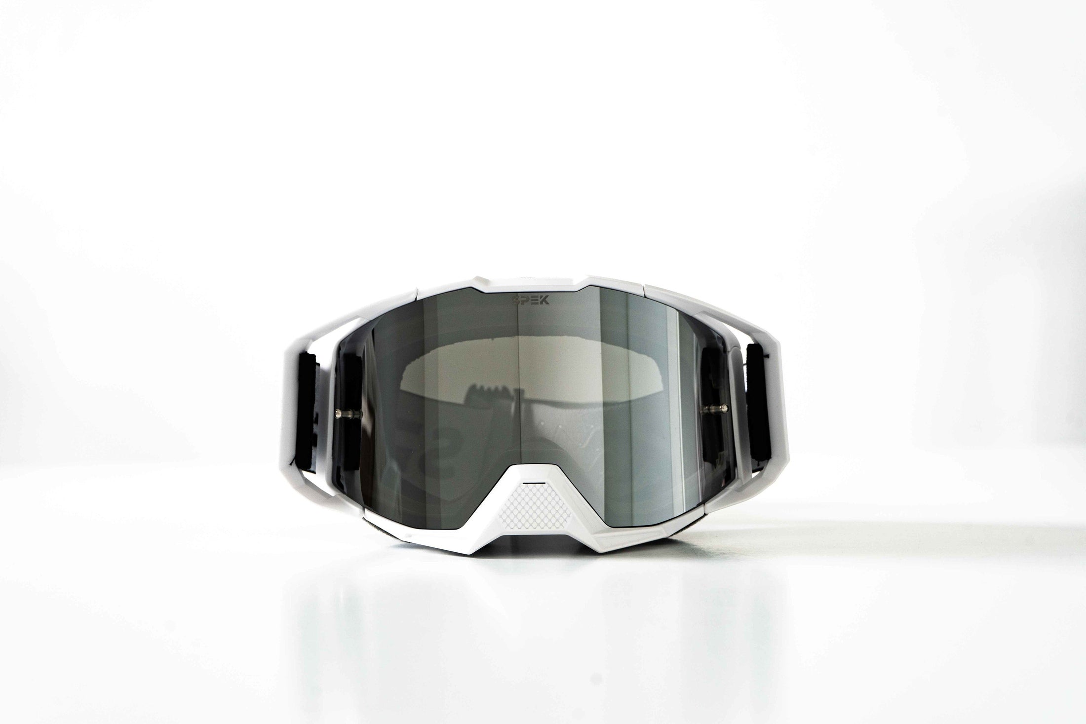 Lunette de motocross blanche avec lentille chrome